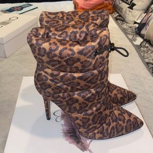 Jessica Simpson boots